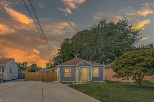 1415 Willow Ave, Chesapeake, VA, 23325-3937 | Card Image