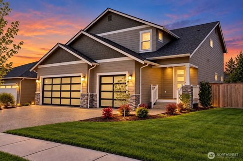 726 Covington Ave, Snohomish, WA, 98290-2666 | Card Image