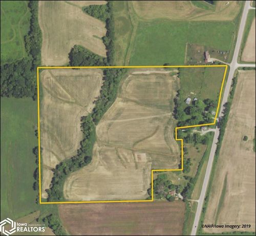 2811 Highway 1 Ne, Iowa City, IA, 52240-7743 | Card Image