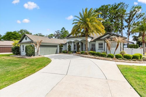 12114 Eagle Point Ct, Leesburg, FL, 34788-2327 | Card Image