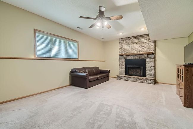 Lower Level Family Room | Image 19