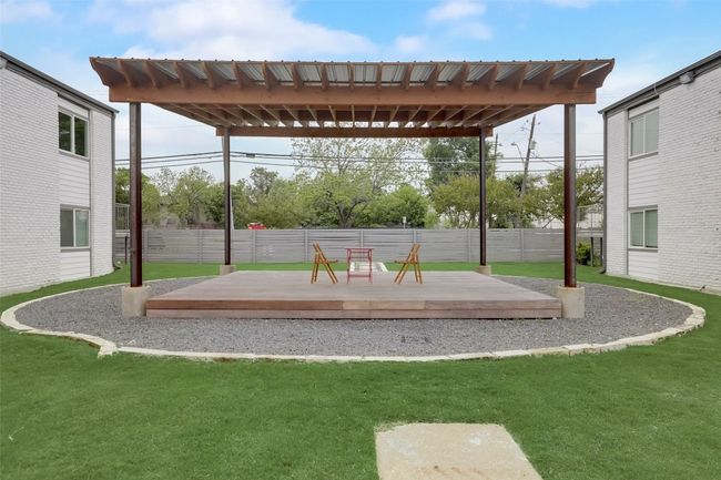 APT-105 - 1200 E 52 Nd St, Condo with 1 bedrooms, 1 bathrooms and 1 parking in Austin TX | Image 4