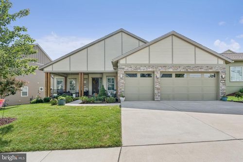 102 Phoebe Ct, LAKE FREDERICK, VA, 22630-2266 | Card Image