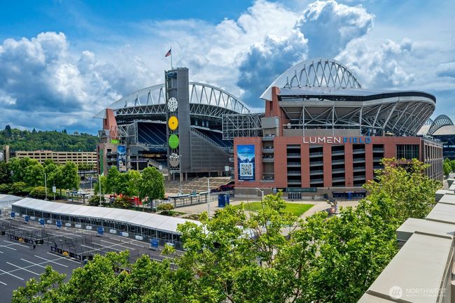 APT-517 - 526 1 St Ave S, Condo with 2 bedrooms, 2 bathrooms and 3 parking in Seattle WA | Image 34