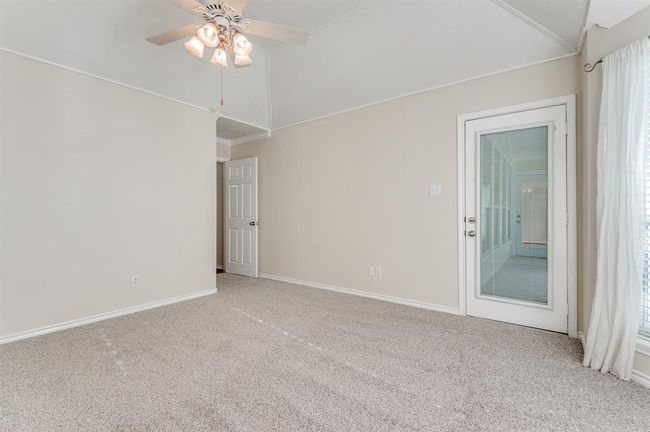 341 Sam Houston Loop, House other with 3 bedrooms, 2 bathrooms and 4 parking in Pointblank TX | Image 14