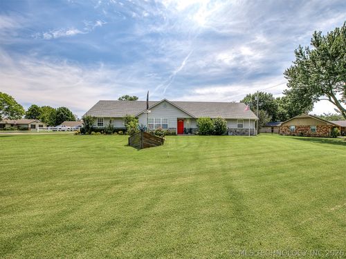 36 Meadowlark, Eufaula, OK, 74432 | Card Image