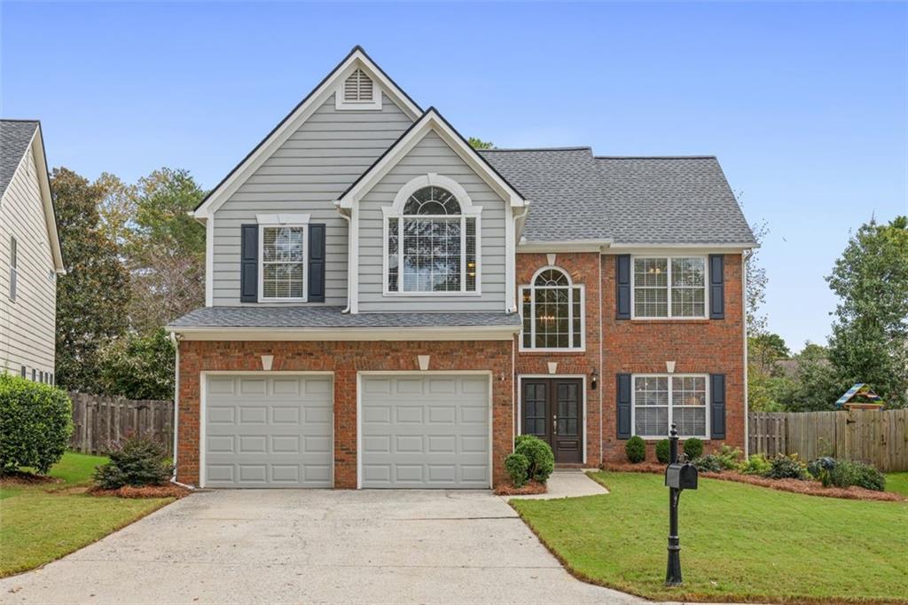 Crabapple Lake Dr, Roswell, GA 30076