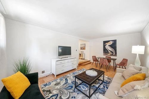 apt-1d-303 E 37th St, New York, NY, 10016-3225 | Card Image