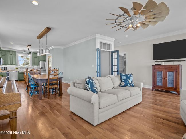 130 Maxwell Dr, House other with 5 bedrooms, 4 bathrooms and 2 parking in Harkers Island NC | Image 5