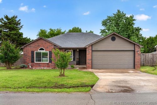 29906 E 147th St S, Coweta, OK, 74429-4179 | Card Image