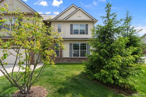 23668 Clarewood St, Macomb, MI, 48042-4828 | Card Image