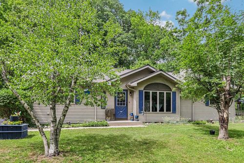438 Fur Court, Jackson, WI, 53965 | Card Image