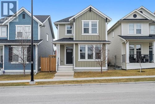 321 S Point Green Sw, Airdrie, AB, T4B4L1 | Card Image