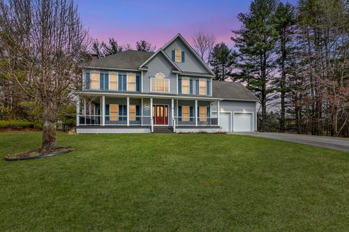 19 Melissa Cir, Pelham, NH, 03076-2394 | Card Image