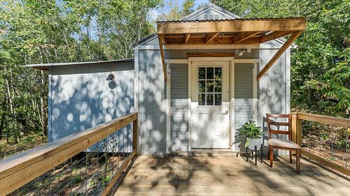 209 Hill St, Winslow, AR, 72959-2943 | Card Image