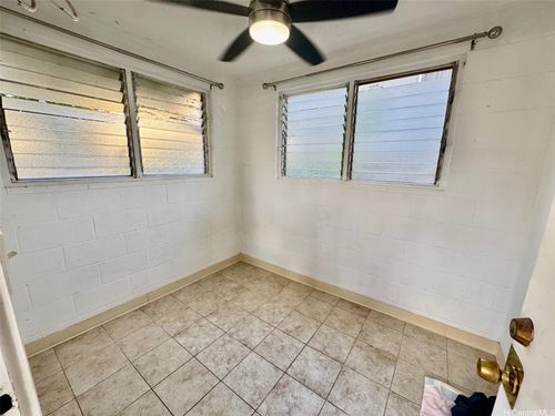 3347 George St, Honolulu, HI, 96815-6340 | Card Image