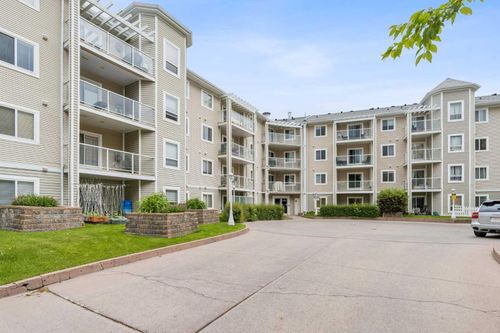 413-260 Shawville Way Se, Calgary, AB, T2Y3Z6 | Card Image