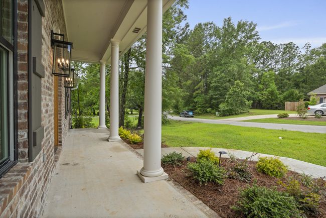 Front Porch | Image 4
