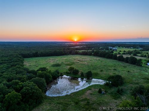 6 S 4240 Road, Chelsea, OK, 74016 | Card Image