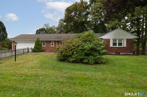 22 Woodlawn Dr, Torrington, CT, 06790-3035 | Card Image