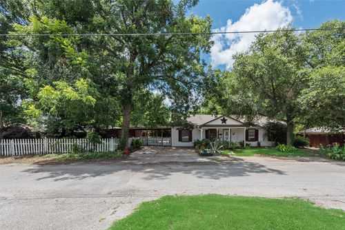 600 Pridmore St, Kaufman, TX, 75142-2224 | Card Image