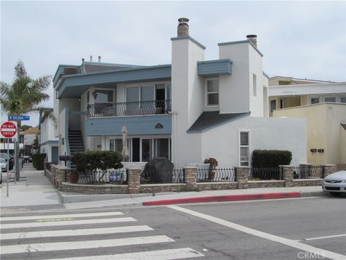 520 W Balboa Blvd, Newport Beach, CA, 92661-1106 | Card Image