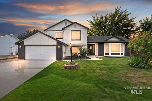 3617 W Quaker Ridge Dr, Meridian, ID, 83646-1041 | Card Image