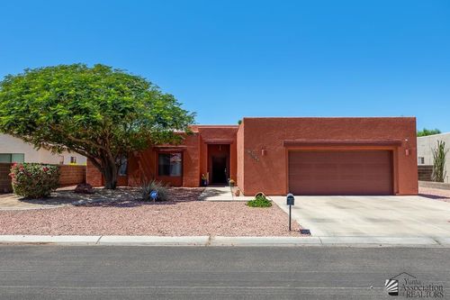 10213 S Del Rey Dr, Yuma, AZ, 85367-7331 | Card Image