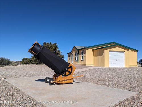 114 Twin Calf Ln, Ancho, NM, 88301 | Card Image