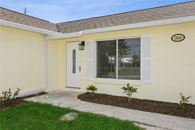 13601 Isabell Avenue, House other with 3 bedrooms, 2 bathrooms and null parking in PORT CHARLOTTE FL | Image 3