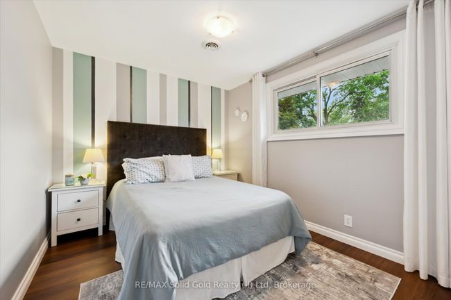 125 Macgregor Cres, House other with 3 bedrooms, 2 bathrooms and 5 parking in Waterloo ON | Image 22