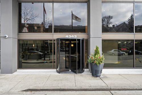 apt-2104-4343 N Clarendon Ave, Chicago, IL, 60613-1592 | Card Image