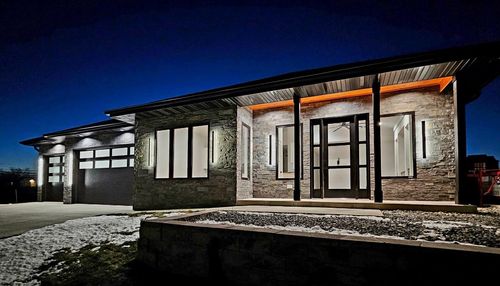 2015 Wellington Pl, Cottage Grove, WI, 53527 | Card Image