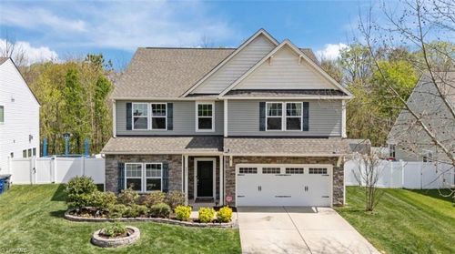4033 Medina Ct, Pfafftown, NC, 27040-9835 | Card Image