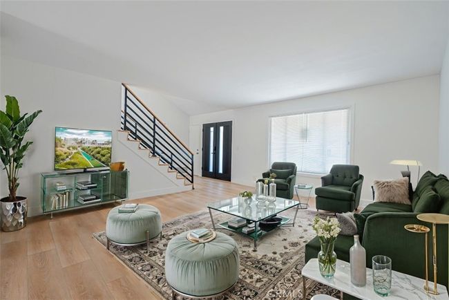 Virtual staging living room | Image 22