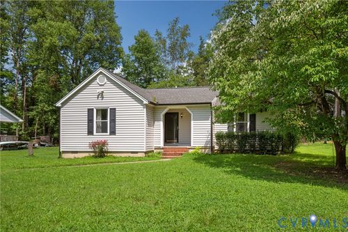 215 Hamilton Dr, Ruther Glen, VA, 22546-5123 | Card Image
