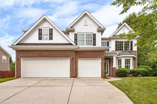 4611 River Valley Rd, High Point, NC, 27265-9296 | Card Image