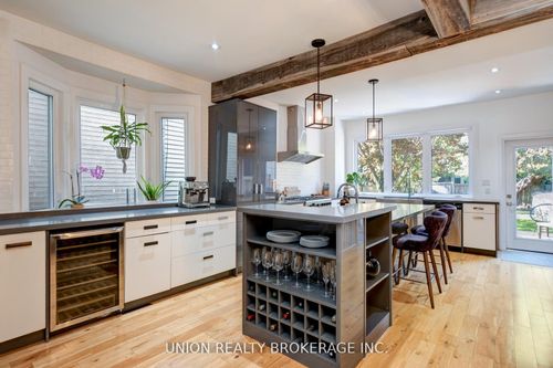 38 Elmer Ave, Toronto, ON, M4L3R7 | Card Image