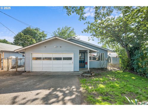 414 N 11th St, Saint Helens, OR, 97051-1316 | Card Image