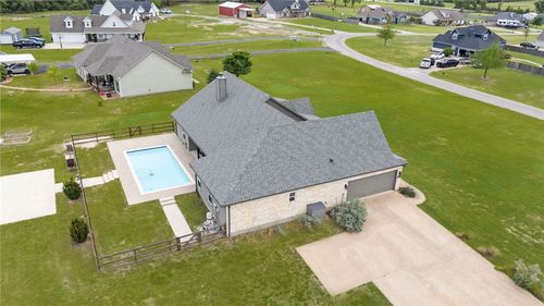 928 Azalea Dr, Franklin, TX, 77856-1454 | Card Image