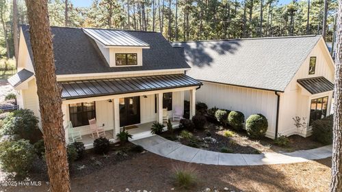 6 Hobkirk Ct, Pinehurst, NC, 28374-9738 | Card Image