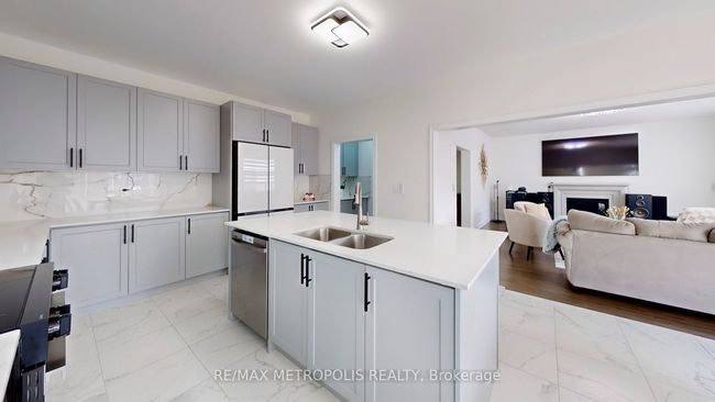 1315 Davis Loop, House other with 5 bedrooms, 4 bathrooms and 4 parking in Lefroy ON | Image 16