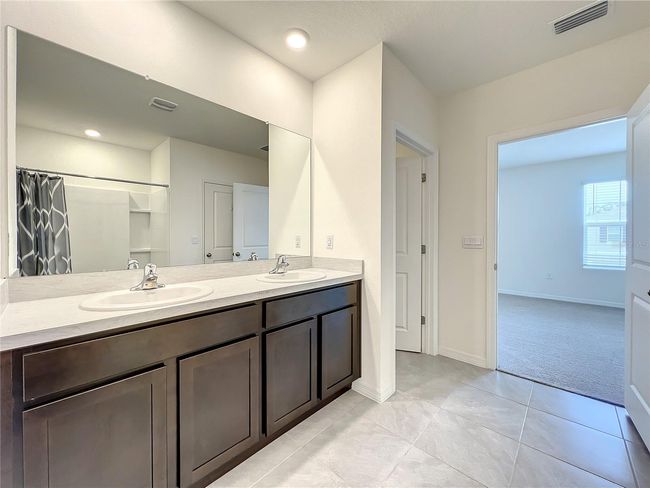 10556 Penny Gale Loop, House other with 5 bedrooms, 4 bathrooms and null parking in SAN ANTONIO FL | Image 33