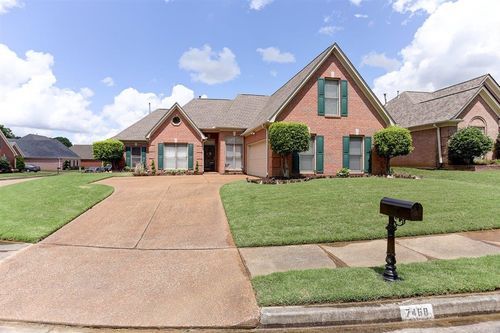 7468 Links View Ln S, Cordova, TN, 38018-1854 | Card Image