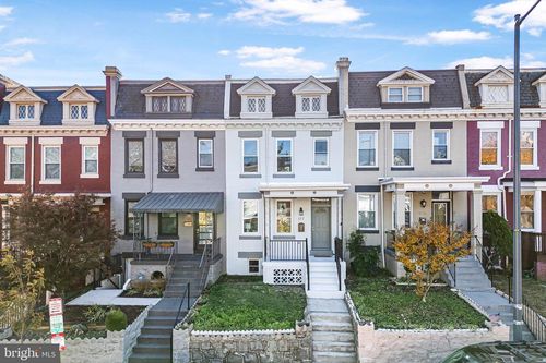 177 V St Ne, WASHINGTON, DC, 20002-1330 | Card Image