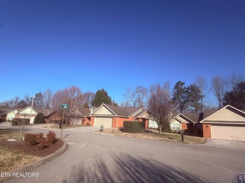 153 Creedway, New Tazewell, TN, 37825 | Card Image