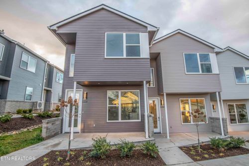 2334 Money Pl, Knoxville, TN, 37917-3309 | Card Image