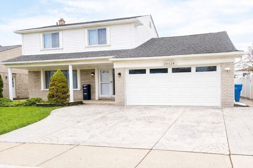 26429 Wilson Dr, Dearborn Heights, MI, 48127-4127 | Card Image