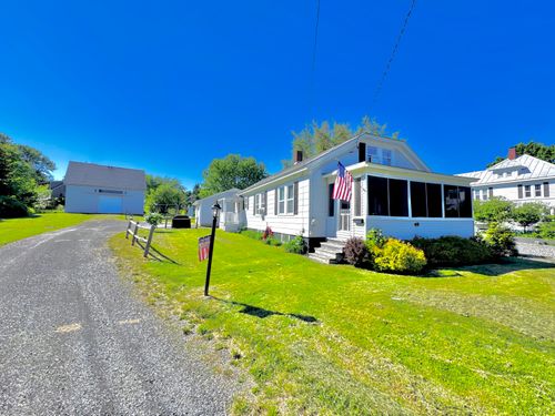 49 Cool St, Waterville, ME, 04901-5107 | Card Image