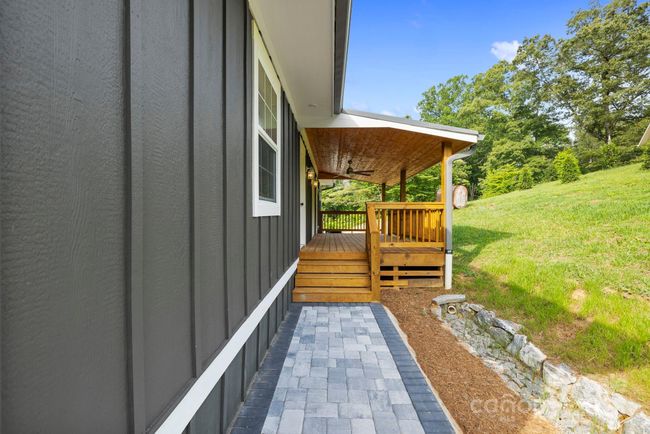 431 Pole Miller Ext, House other with 3 bedrooms, 2 bathrooms and null parking in Brevard NC | Image 18
